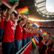 球场内观众为球队加油助威的热烈场景